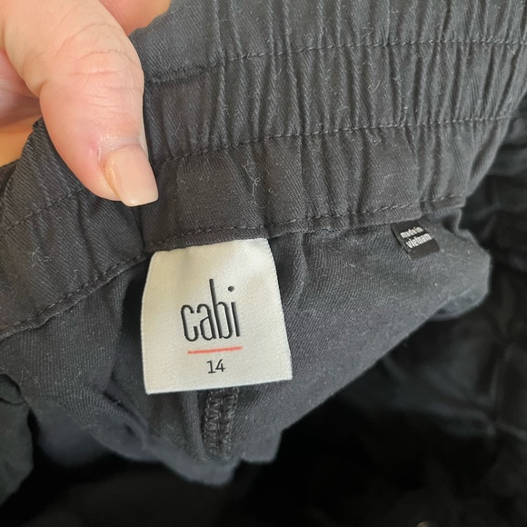 Cabi Discovery Short - Size 14 - Picture 4 of 4